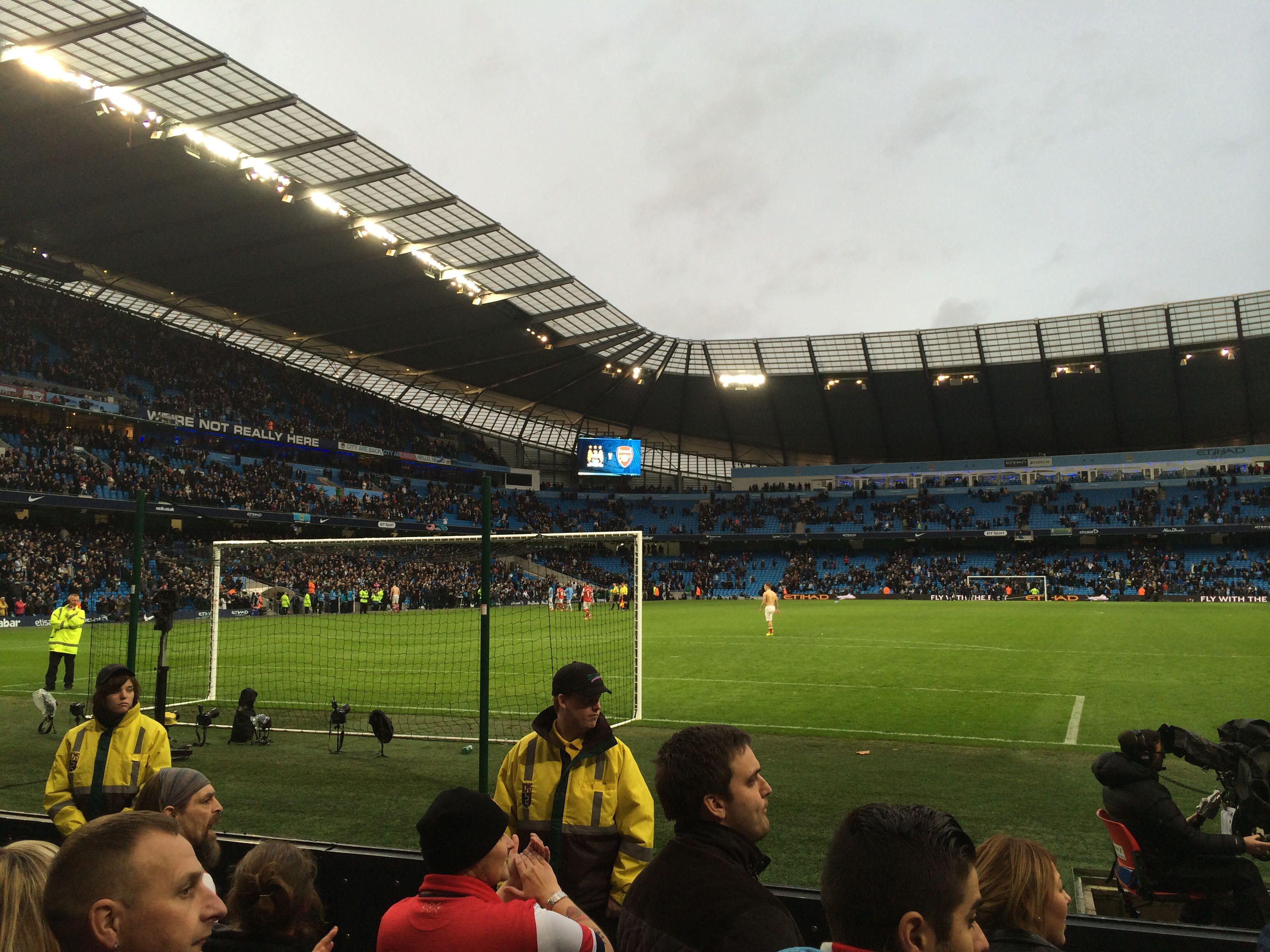 为里昂提供 为里昂提供