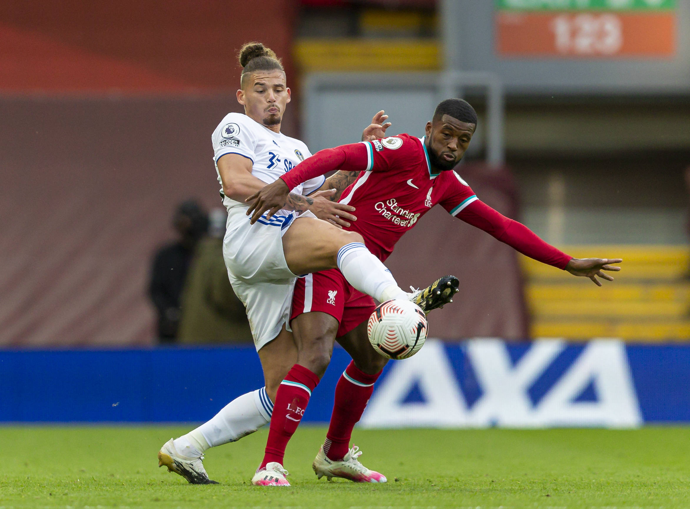 给予球员一 给予球员一